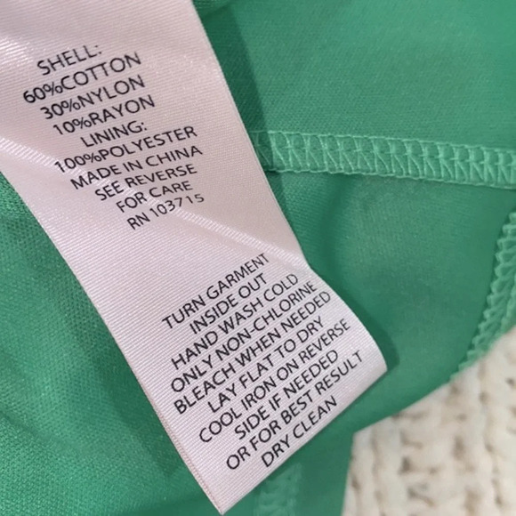 Nanette Lepore green lace top size xsmall - Picture 8 of 9